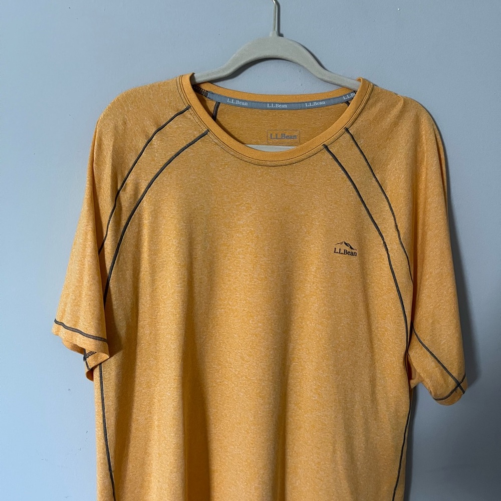 L.L. Bean Men's Short Sleeve Tee in Vibrant Yellow. 2X